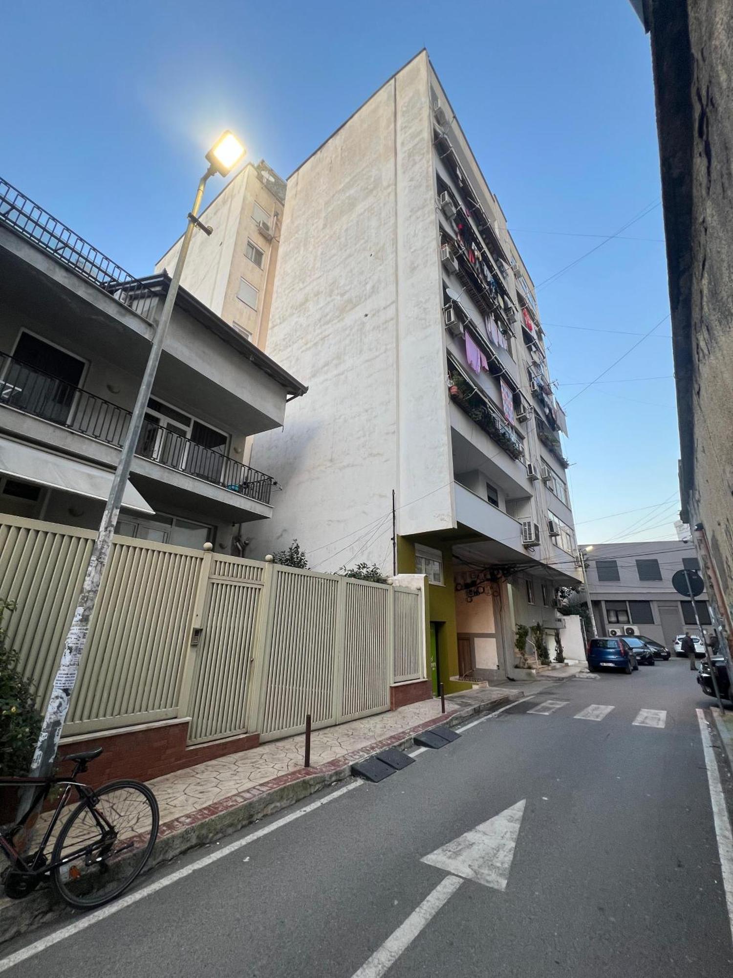 Center Fame House Apartment
