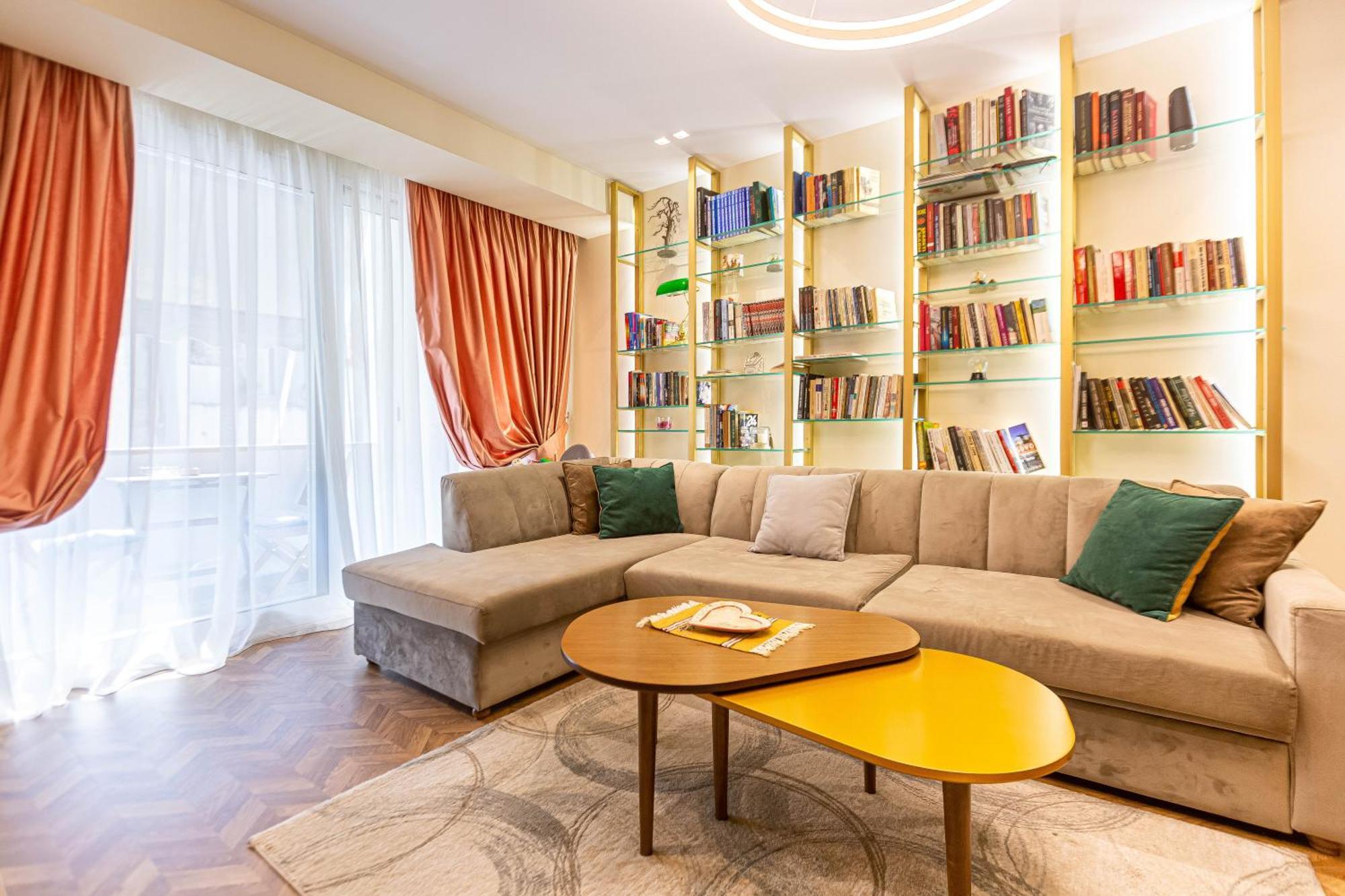 Center Fame House Apartment